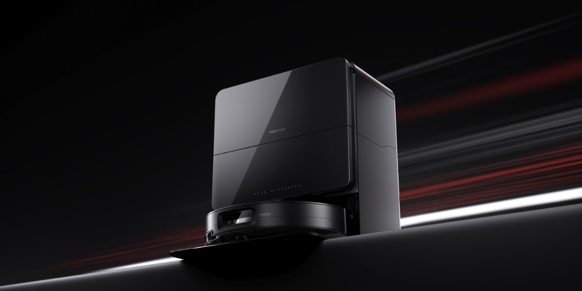 로보락 S9 MaxV Ultra 본체와 도크를 보여 주는 공식 제품 이미지